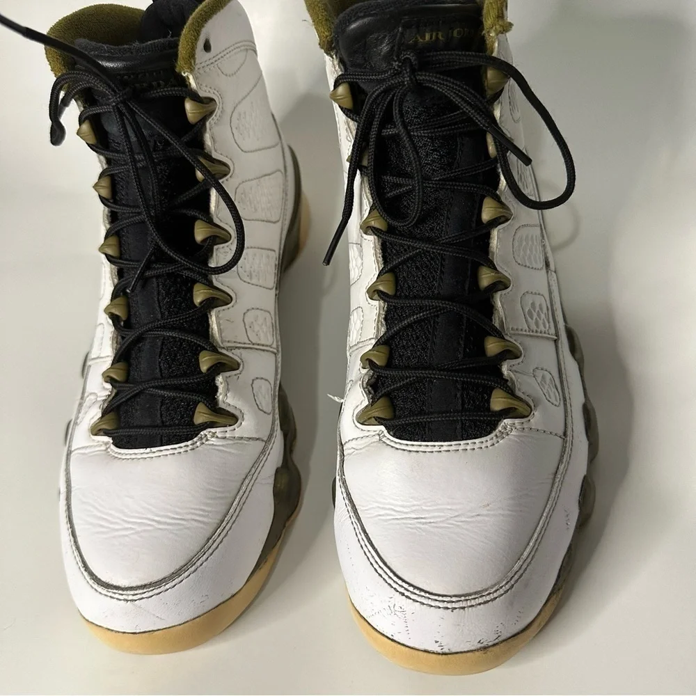 Nike Air Jordan 9’s Statue Sneakers Retro White Gold‎ IX 2015